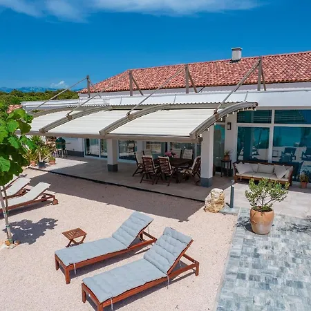 Paladina Casa vacanze Kolan