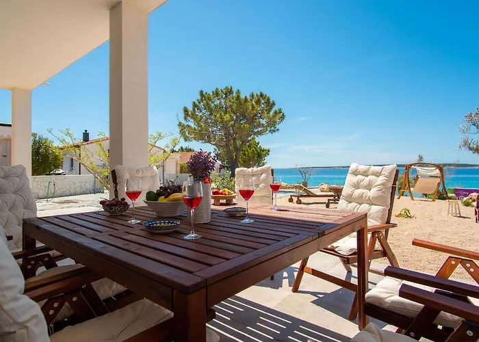 Paladina By Pag Tours *